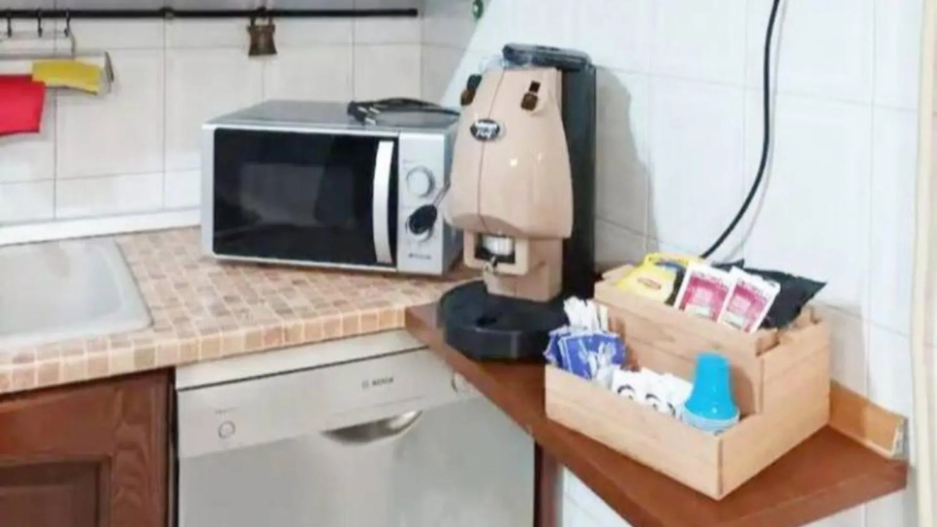 Апартаменты Pulcinella'S Nest Vicino Centro Storico Di Napoli  Неаполь